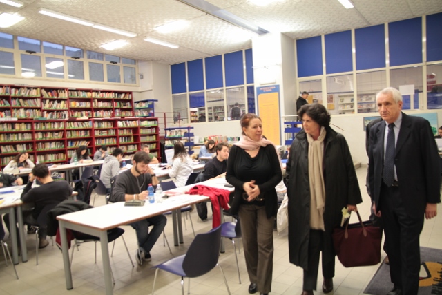 Giovanna Micaglio Ilaria Borletti Buitoni e Roberto Ippolito Biblioteca Corviale 4 febbraio 2015 foto Carmelo Daniele