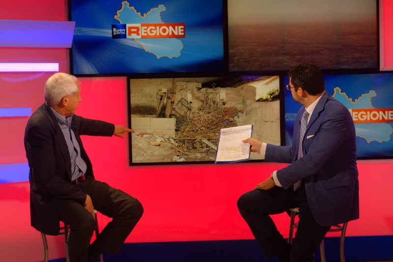 Roberto Ippolito 'Buongiorno Regione' Tgr Rai3 con Antonio Scoppettuolo 12 giugno 2015 Roberto Ippolito Buongiorno Regione Tgr Rai3 con Antonio Scoppettuolo 12 giugno 2015