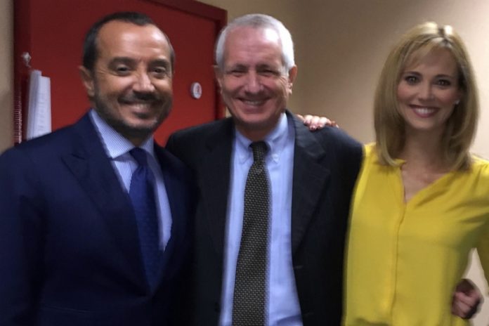 Uno mattina Franco Di Mare Roberto Ippolito Abusivi Chiarelettere e Francesca Fialdini