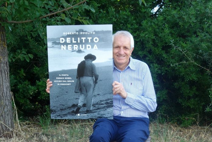 Roberto Ippolito presenta “Delitto Neruda” (Chiarelettere) il 10 maggio 2022 a Mandello del Lario foto di archivio
