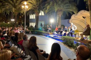 25 giugno 2022 Palazzina Azzurra San Benedetto del Tronto, incontro condotto da Roberto Ippolito con i sette finalisti del Premio Strega Marco Amerighi, Fabio Bacà, Alessandra Carati, Mario Desiati, Veronica Galletta, Claudio Piersanti e Veronica Raimo