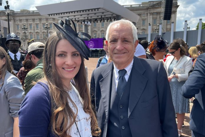 Roberto Ippolito con Irene al Platinum Jubilee di Queen Elizabeth II 2 giugno 2022