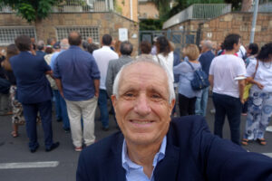 2022_09_15 (08) Cerimonia per la collocazione della targa fuori l’ultima casa di Pier Paolo Pasolini in Via Eufrate 9 a Roma, Roberto Ippolito