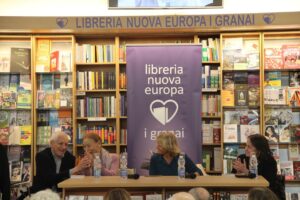Presentazione del libro di Edith Bruck “Sono Francesco” (La Nave di Teseo) condotta da Roberto Ippolito con la partecipazione di Noemi Di Segni e Francesca Romana de’ Angelis alla Libreria Nuova Europa I Granai a Roma 22 novembre 2022