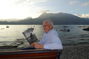 9 settembre 2022 Varenna, Roberto Ippolito prima della presentazione di 'Delitto Neruda' (Chiarelettere)