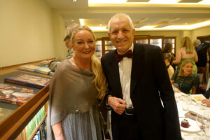 16 ottobre 2026 Karen Caddick e Roberto Ippolito all’Oscar Wilde Birthday Dinner all’Athenaeum a Londra